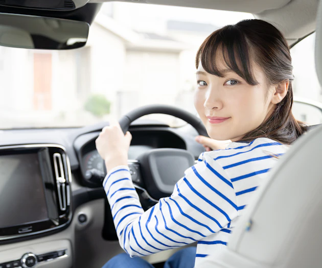 はじめての自動車保険ガイド!おさえておきたいポイントや保険料の相場を解説