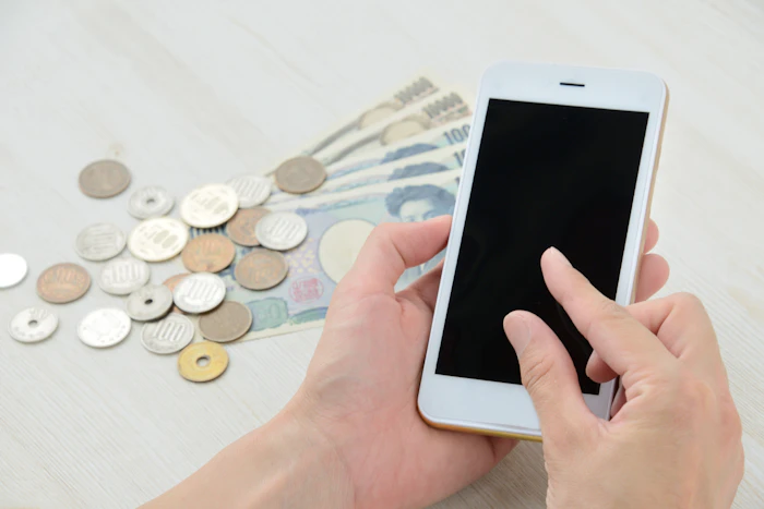スマホ代・携帯料金を安くしたいときは?見直しの流れを紹介