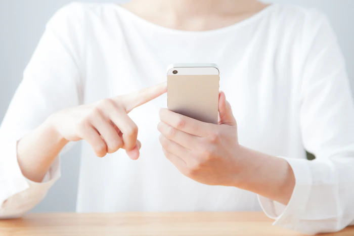 LINEMOの申し込みから開通までの流れは?必要な書類や契約時の疑問も徹底解説