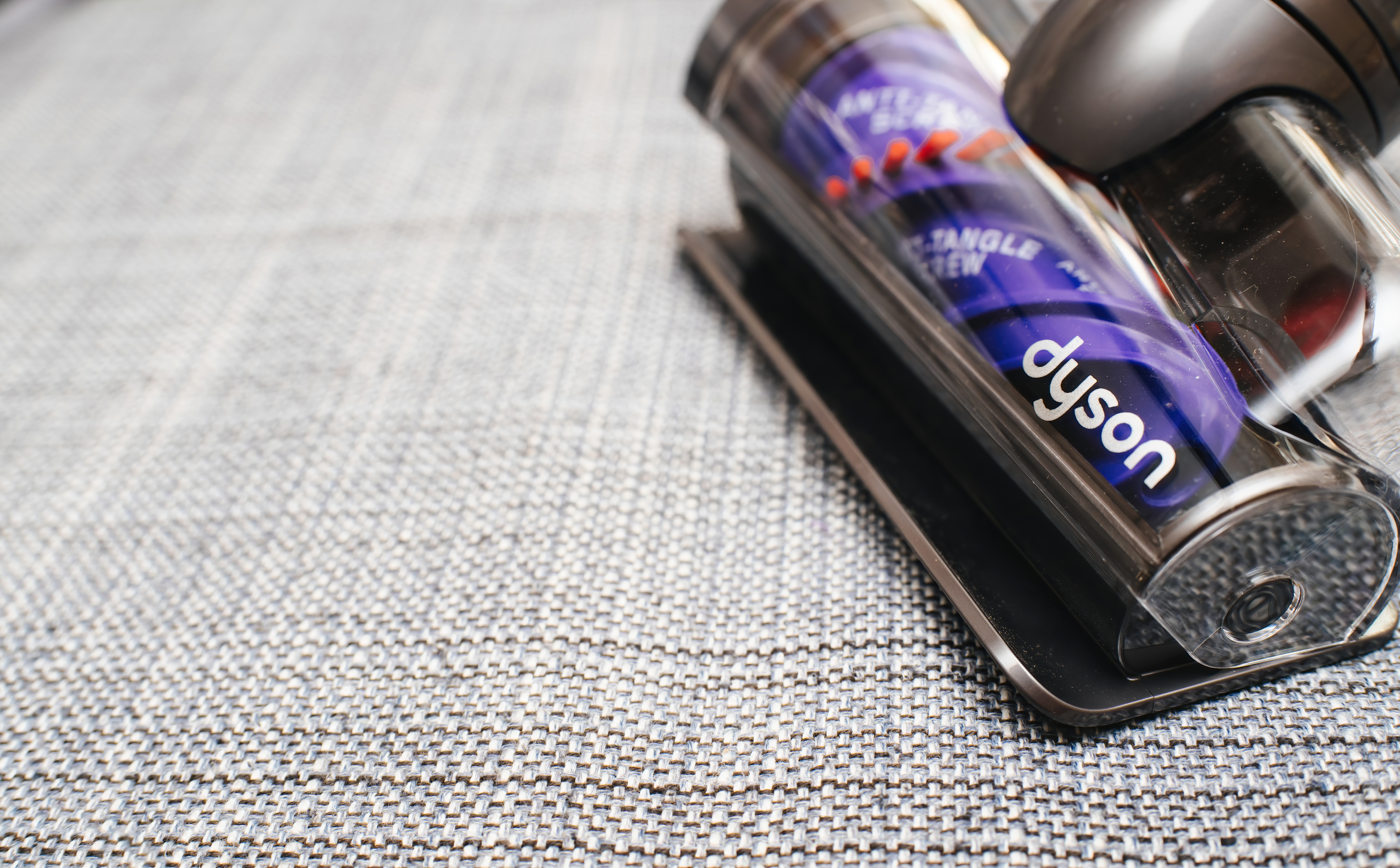 ダイソンの掃除機が故障？原因と自分でできる点検方法を詳しく解説