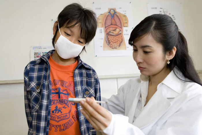養護教諭の給料は?初任給と平均月収を紹介