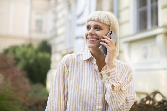 楽天モバイルで留守電は使える?Rakuten Linkの操作・設定方法も解説