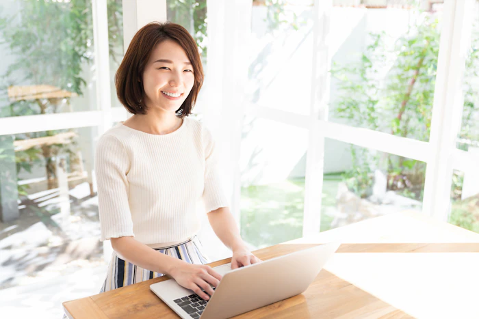 【2025年11月】eo光のお得なキャンペーンを紹介!キャッシュバック特典や乗り換えで適用できる割引も解説