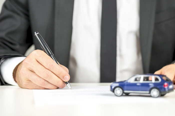 【徹底解説】車を買い替えたときの自動車保険の手続きは?