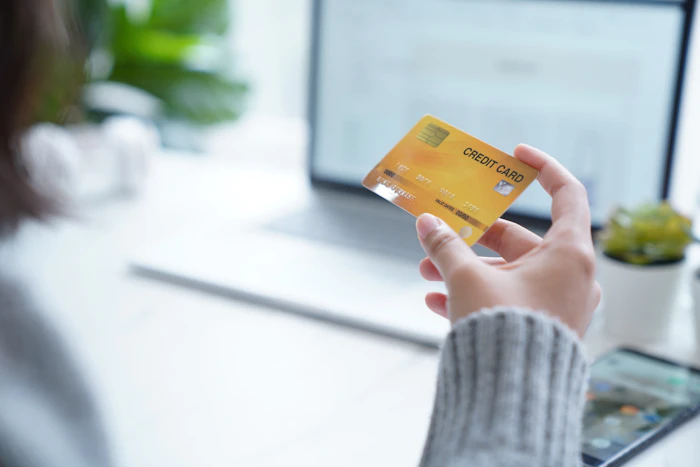 ゴールドカードはメリットが豊富!持つ必要性やデメリットまで徹底解説