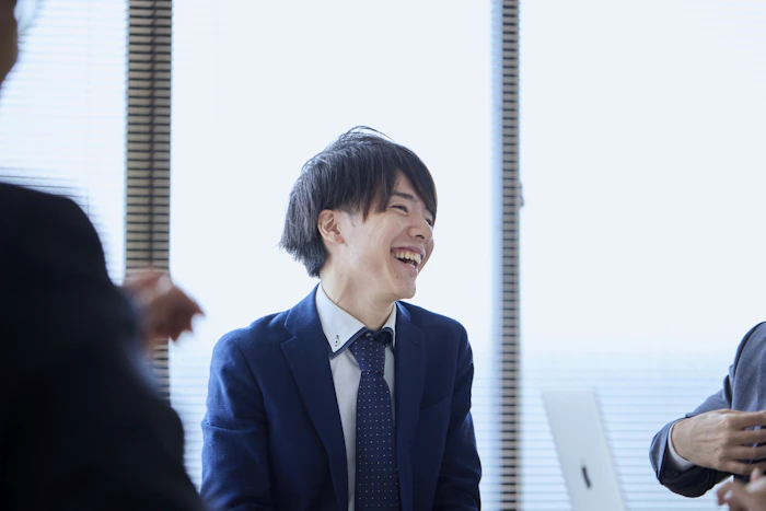 手取り15万の生活レベルは?一人暮らしの貯金や家賃の目安を紹介