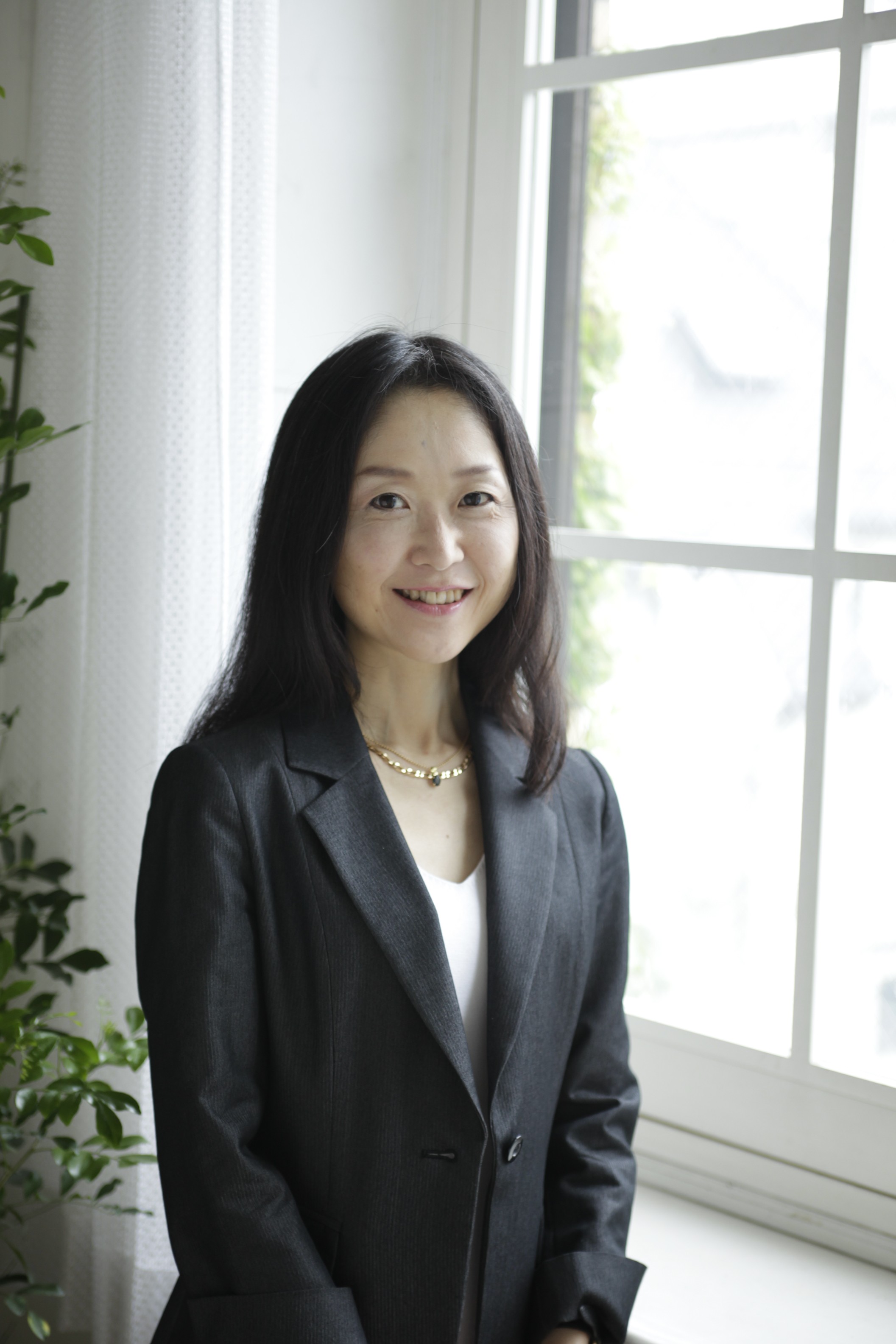 小倉朋子