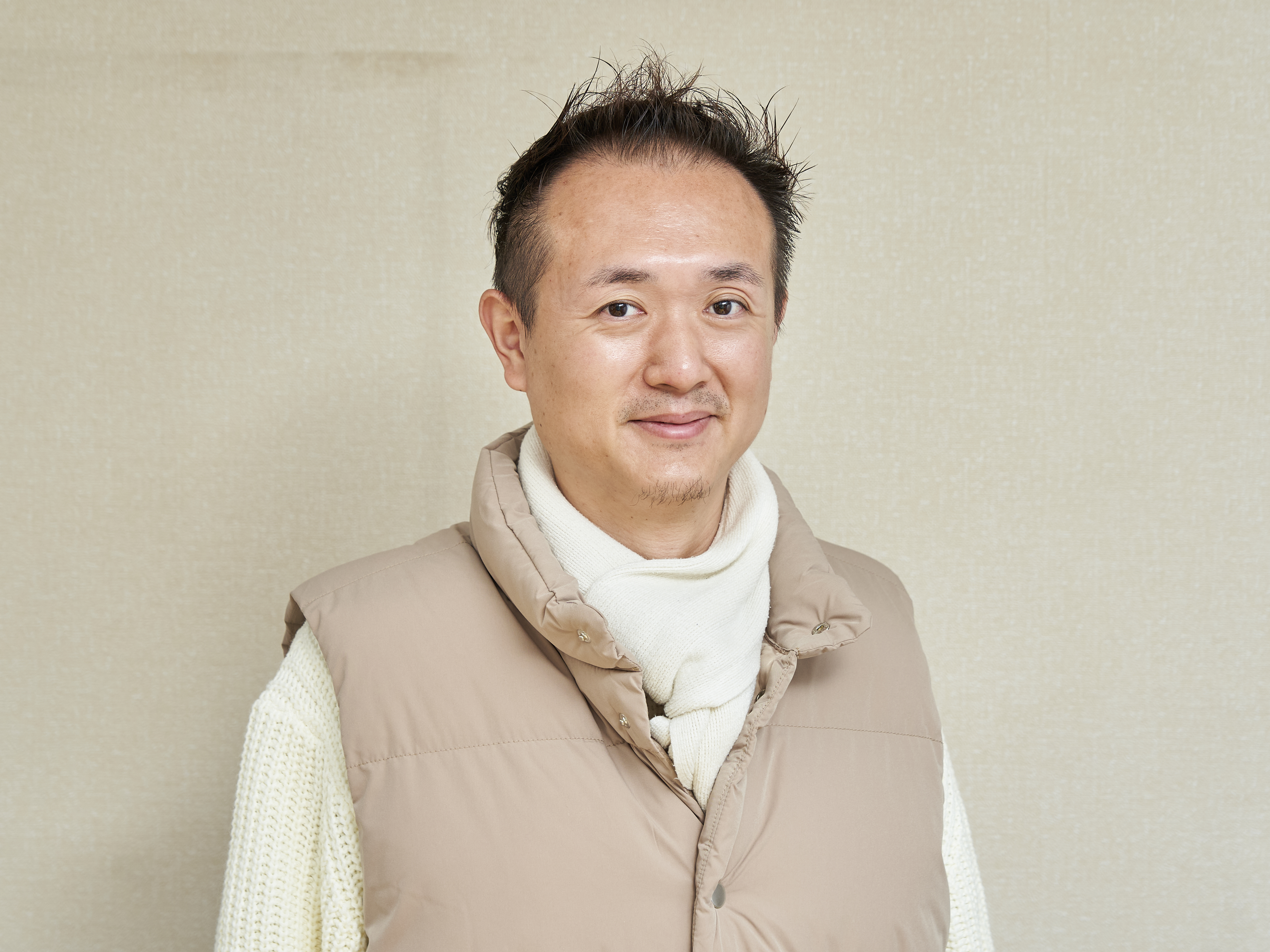 呉影冰