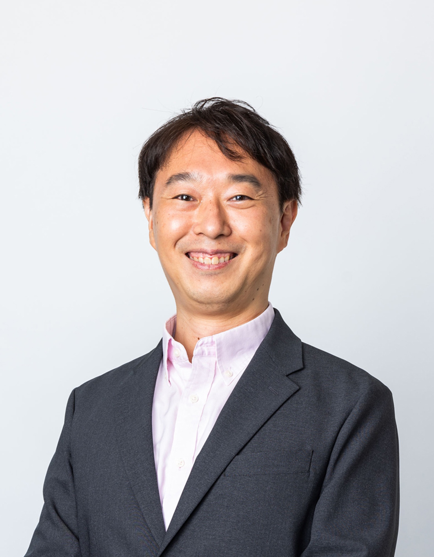 八田靖史