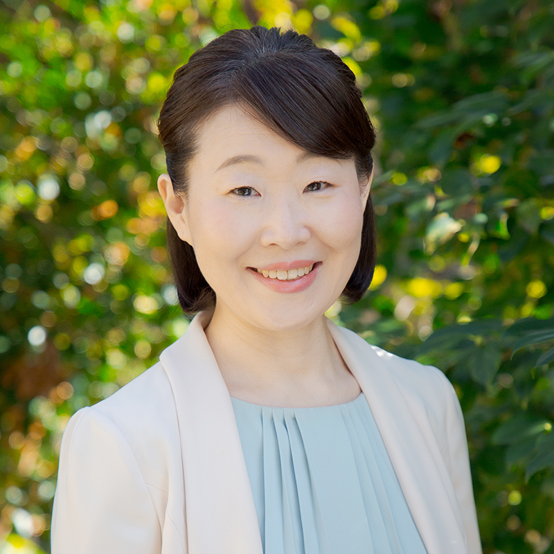 小山朝子