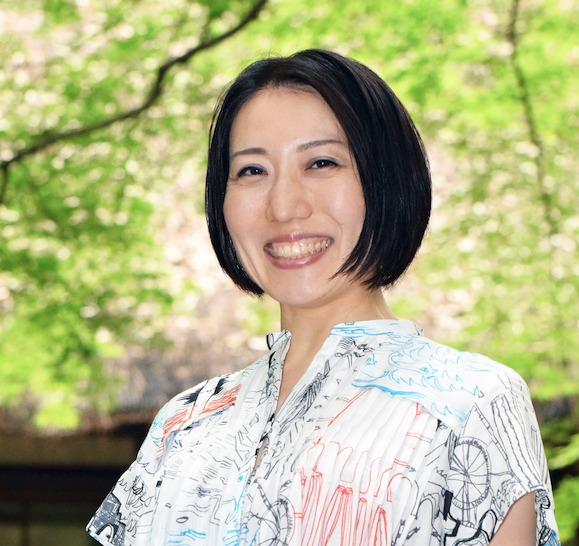 小川睦子