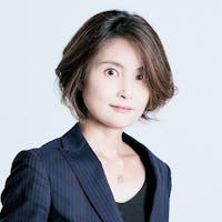 新井智美