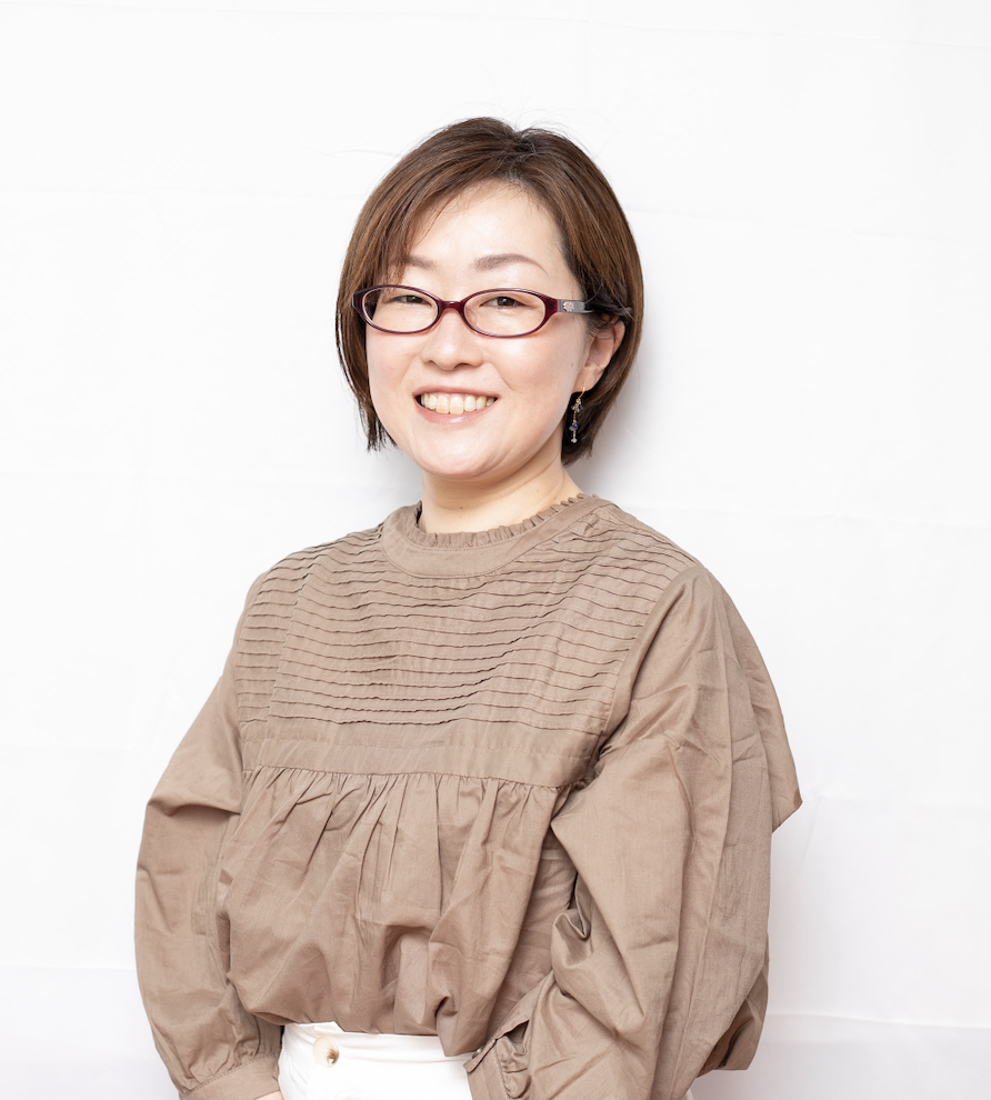 河野真希